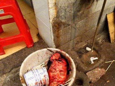Restaurant owner beheaded over price of dumplings in Wuhan
