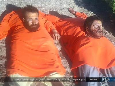 Two spies of apostate Pakistani they are beheaded 