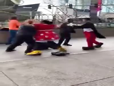 Minnie mouse fights a security guard in Las Vegas