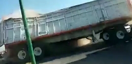 Long Truck vs Train in Mexico