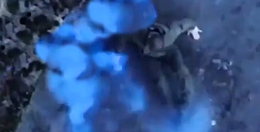 UA UAV drops a grenade on a RU soldier in Donetsk City