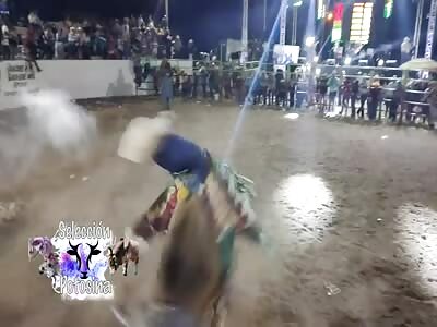 bullfighter brutally trampled an 800 kg bull