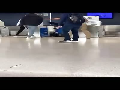 United Airlines Worker Gets More Than He Bargained For (Full Video)
