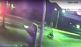 Suicide  Motorcyclist Runs directly into Truck caught on CCTV (Includes Aftermath) 