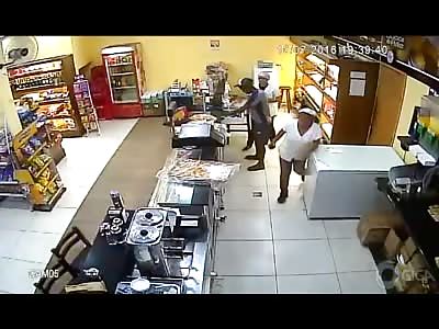 Elderly Man tries to be the Hero and is Badly Beaten during Robbery