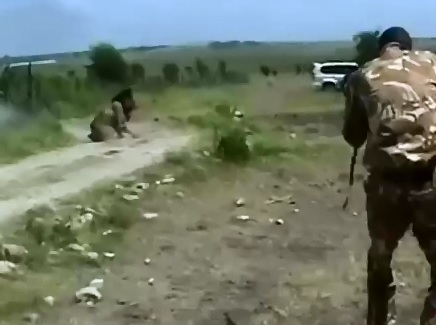 Soldiers Kill a Male Lion after it killed a Villager 