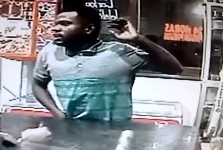Gas Station Robbery goes Wrong as Owner is Killed during Struggle 