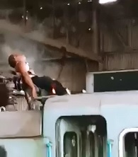 This Man actually Killed Himself by Sitting on the High Voltage Part of the Train 