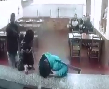 Brutal Murder..Man Enjoying a Beer is Shot Point Blank..All of it Caught on Camera 