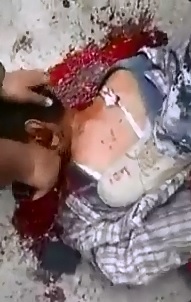 In Training?  Syrian Army Noob cant Figure out how to Behead this Daesh Terrorist