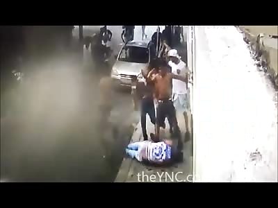 Cant Get Away...Camera Captures Brutal Murder of Man Beat to Death 