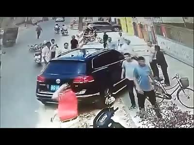 Man being Deadly Assaulted Runs Over the Men trying to Kill him 
