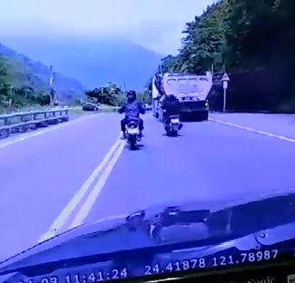 Impatient Motorcyclist tries Passing Dump Truck and ends up Killed Instantly