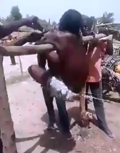 Real Video of Some Bizarre Jungle Justice Torture 