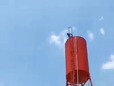 Man jumps to his death from a water tank