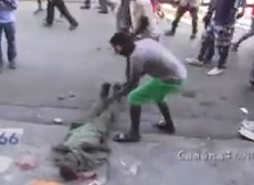 Rapist Beaten by Crowd... Watch The Guy Drop the Cement Block on His Head