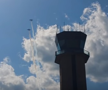 Fatal Plane Crash at the Good Neighbor Day Air Show 2016 (Yesterday)