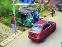 Brutal Driveby Murder Caught on CCTV