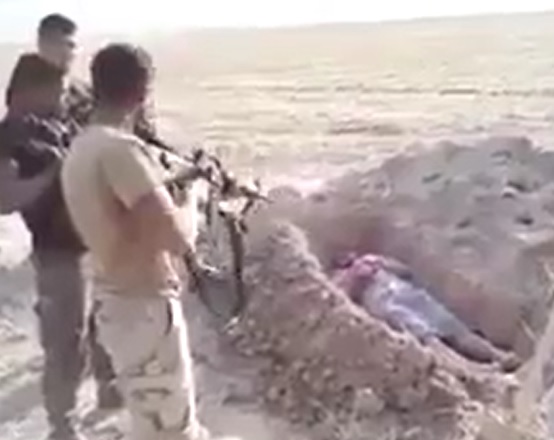Soldiers Digs a Grave then Executes a Civilian of Mosul Inside it