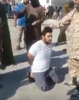 ISIS Executes a Scared Yemeni Citizen