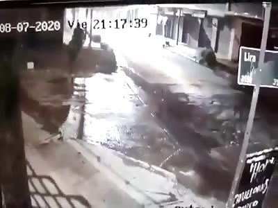 Robber Shoots Guy For NO Reason