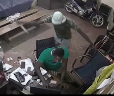 DAMN: Dude Stabs Worker with a Butcher Knife from Behind