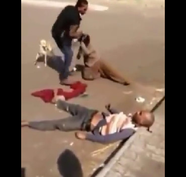 Guy Falls During Fight.. Hits His Head on the Curb and Dies Instantly