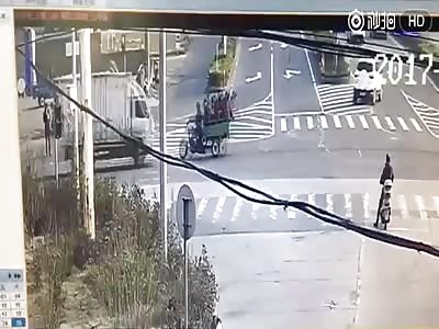 WTF ACCIDENT VIDEO OF THE DAY