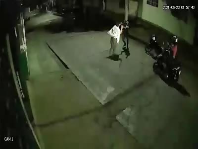 ATTEMPTED ROBBERY GOES WRONG