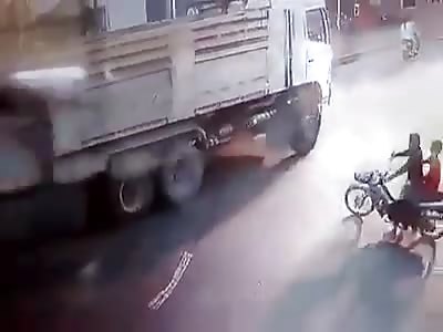  Lucky escape for two Bikers