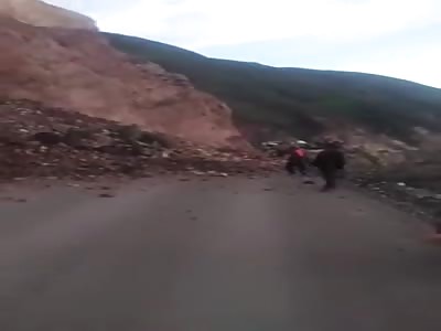 Woman dies crushed by a landslide in Peru
