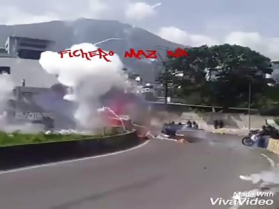 Motorcyclists explodes with mortar