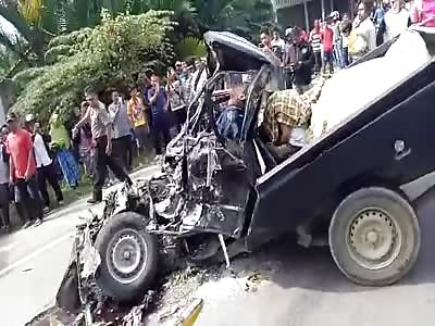 MAN DEAD IN ACCIDENT