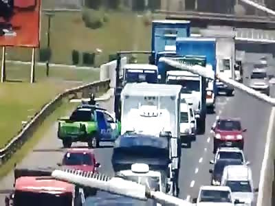 IMPRUDENT POLICE CAUSES ACCIDENT