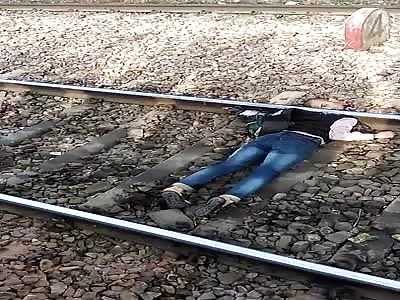 One man Perfect Beheading by Train...