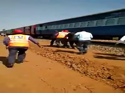 ACCIDENT MAN LOSES HIS FOOT IN THE TRAIN ROADS