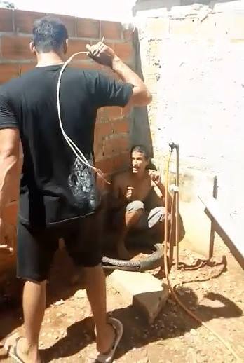 Brazil Ghetto... Thief is beaten for stealing in Favela. 