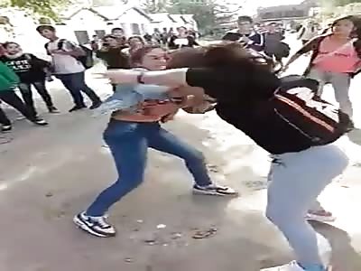 WOMEN FIGHT