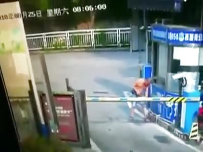 Brutal And Deadly Accident Caught on CCTV