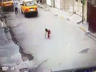 DRIVER GOES REVERSE AND CRUSHES THE GIRL