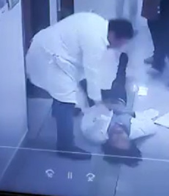 Doctor Fatally Attacked by Patient with Knife