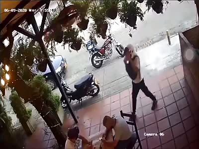 DAMN: Thief Shoots his Victim in a Restaurant