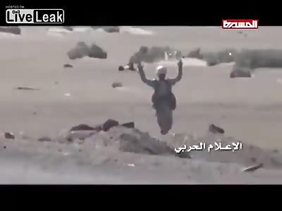 Houthis Kills Large Unit Of Saudi Soldiers And Capture One *GRAPHIC*
