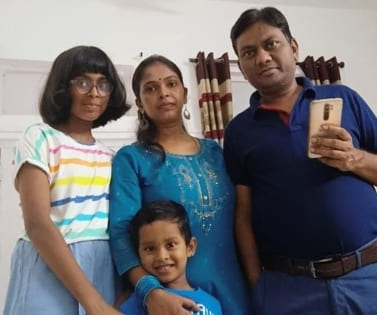 Doctor Killed Wife & Two Children Before Hanging Himself