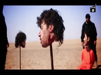 ISIS Beheads Four People And Force the Last to Watch Their Heads Be Placed On Spikes