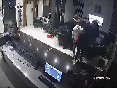 Stabbing and shooting of Extortion Gang in hotel full video Turkey