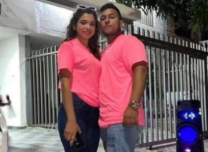 Colombian couple on motorcycle crashed dead by speeding car 