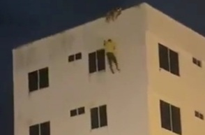 Thief lost his life after FALLING from a BUILDING