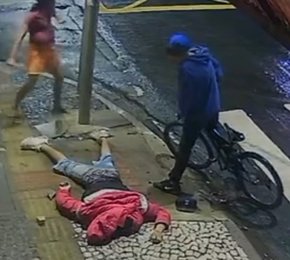 Dude Viciously Beaten to Death by His Gang