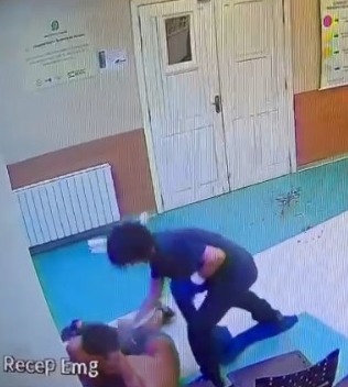 man cruelly stabbed in a hospital unit in Brazil